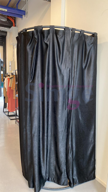 Demonte Soyunma Kabini